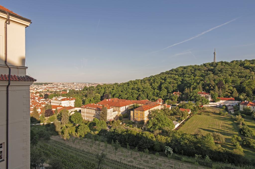 Domus Henrici Hotel Prague Ngoại thất bức ảnh